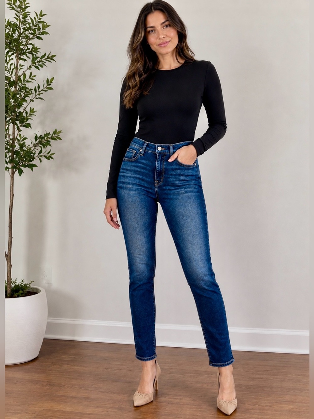 Lucky Brand Mid Rise Dark Wash Crop Skinny Jeans Size 12